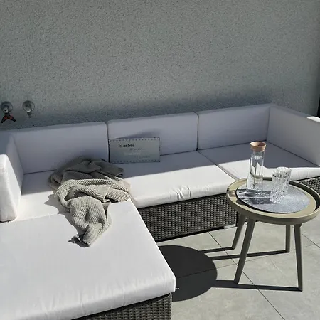 Tirolglück Mit Großem Garten Apartment *